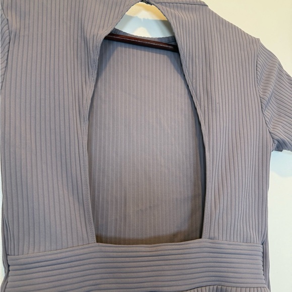 Victoria Secret Sport Gray Open Back Bodysuit - Picture 5 of 7